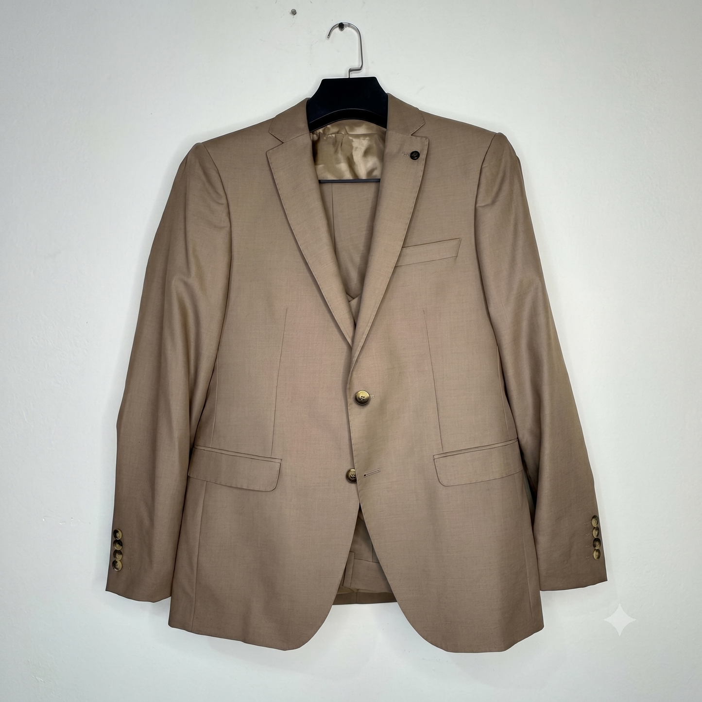 Men's Slim Fit 2-Piece Suit - Classic Khaki/Beige Blazer & Trousers Set