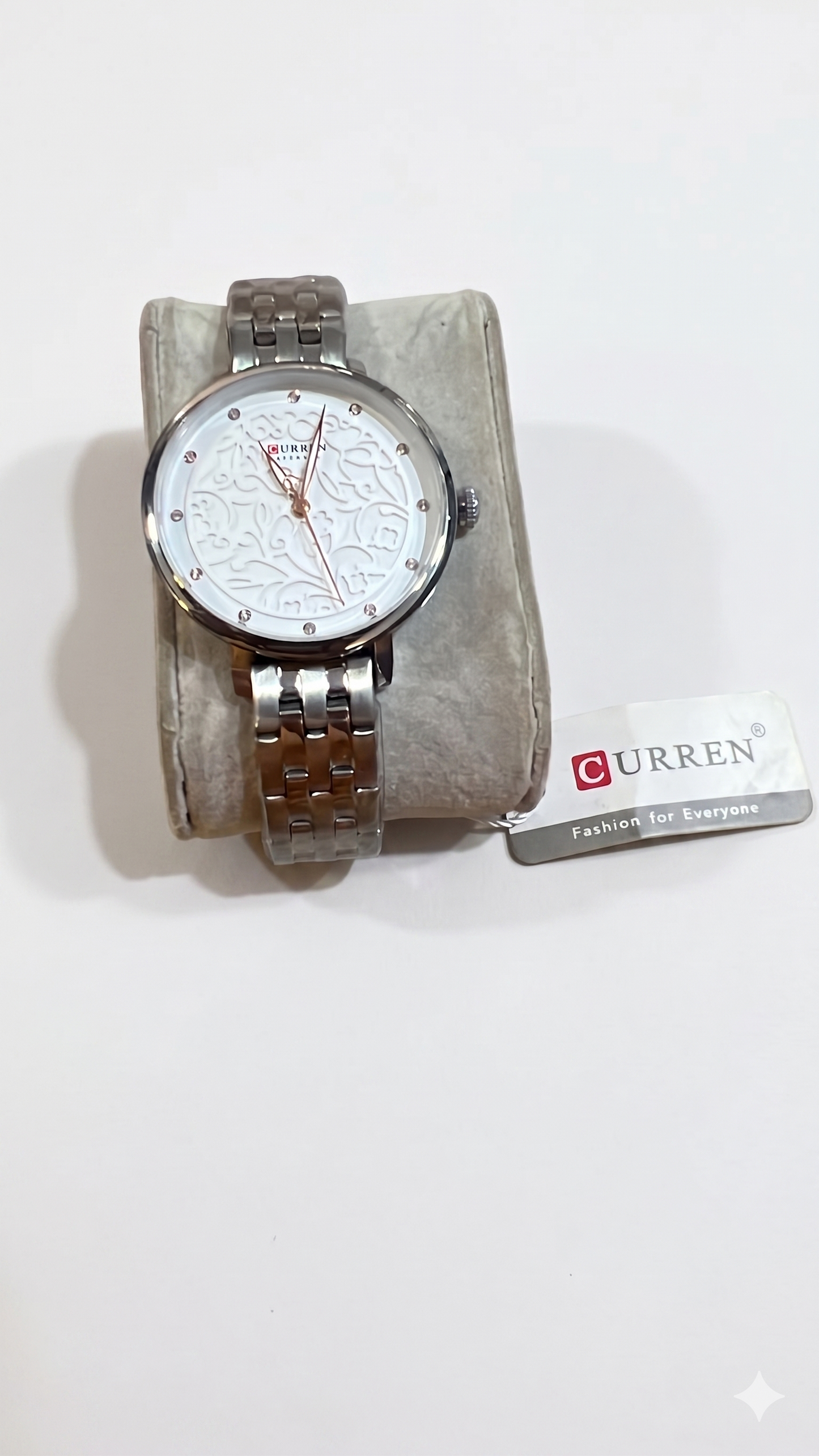 CURREN Blanche Elegant Women's Watch – Silver Stainless Steel Link Bracelet with Intricate Floral Embossed White Dial